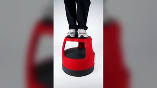 Pasos florecientes, gloria creciente.