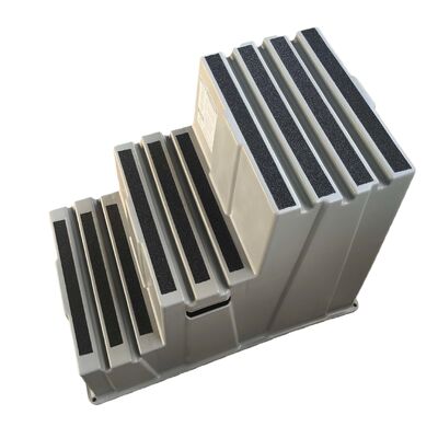 Taburete apilable duradero con capacidad de carga de 500 lb, fabricado con HDPE ecológico y diseño antideslizante